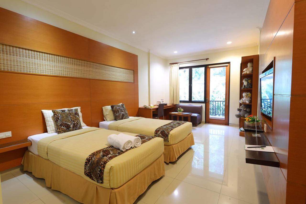 Safari Resort Puncak Exterior foto
