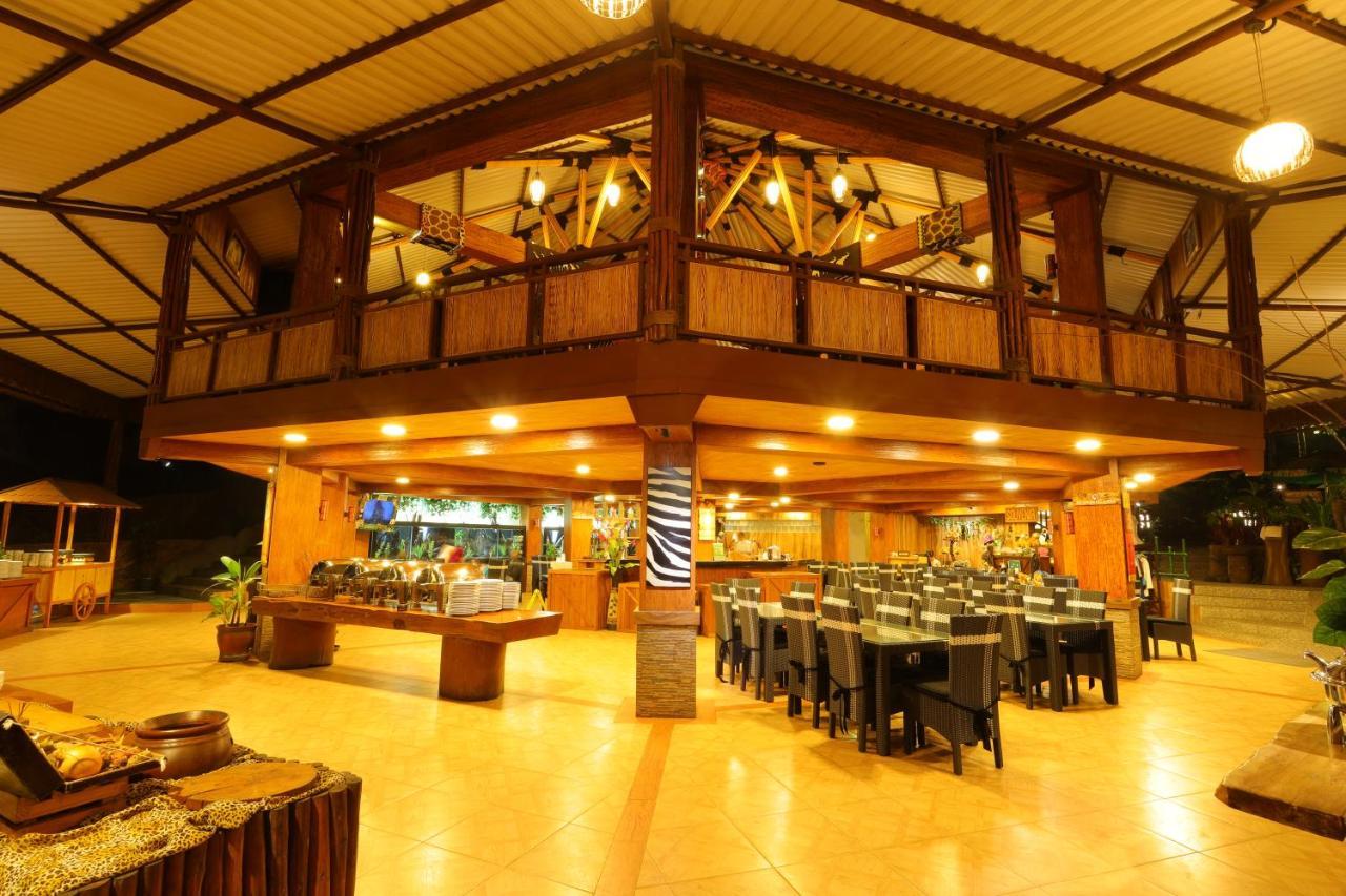Safari Resort Puncak Exterior foto